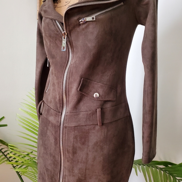 A'GACI ZIPPPER DRESS 👗 - Picture 3 of 10